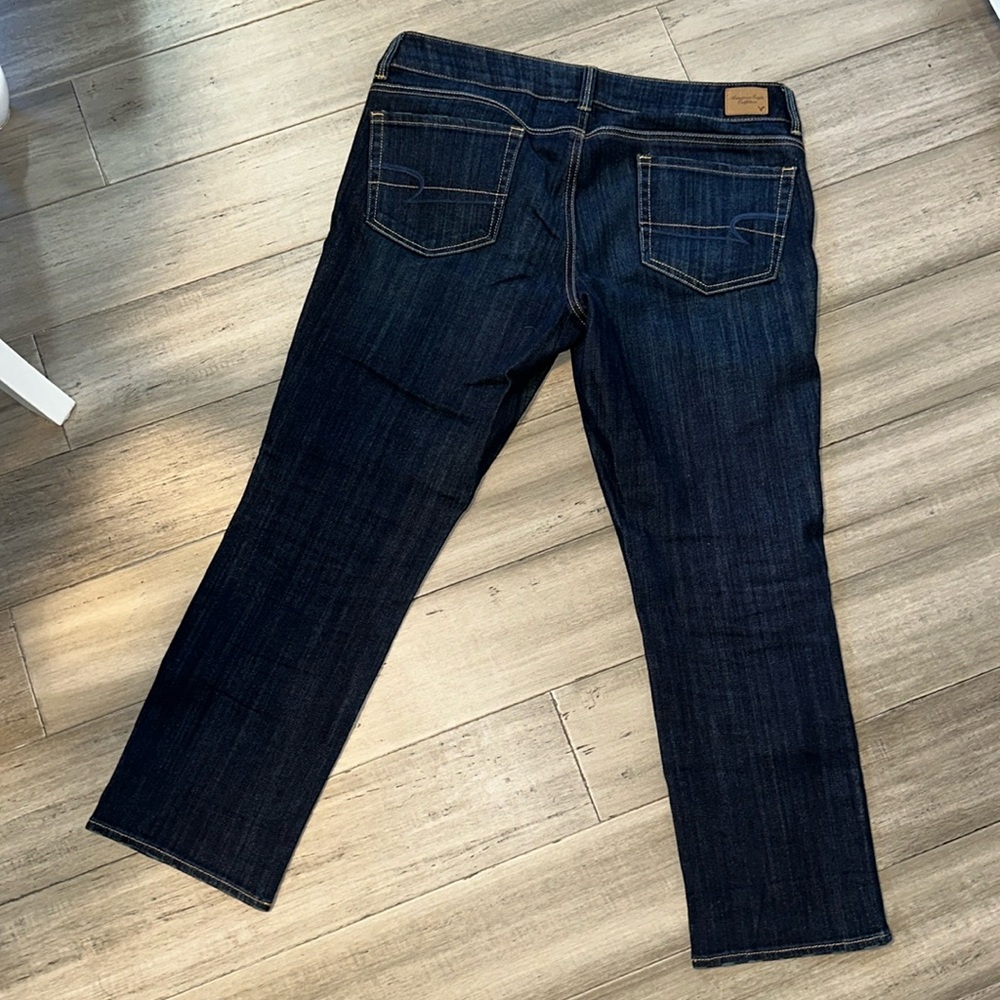 Size 12 AEO Artist Stretch Crop Jeans Like New